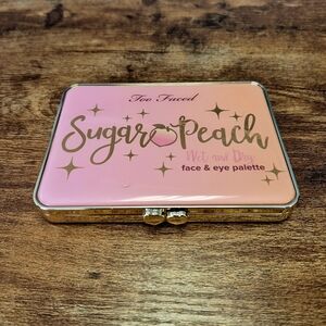VERY RARE LIMITED EDITION Too Faced Sugar Peach palette